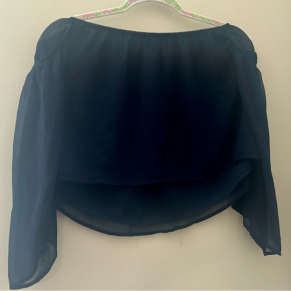 Lucca Navy Off-the-shoulder Crop Top. - Picture 2 of 3